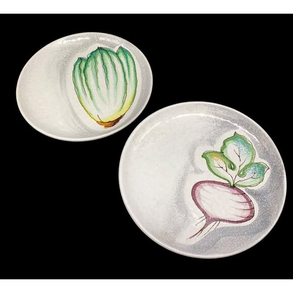 Vtg MCM FRATELLI FANCIULLACCI ITALY Vegetable Plates 8" Radish Lettuce Textured - Picture 1 of 10